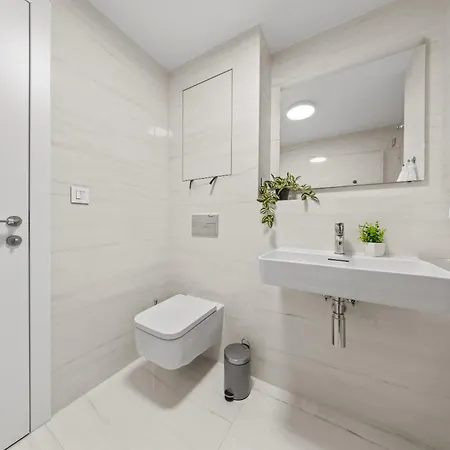 Appartamento 30th Floor - View From The Heart Of Eurovea *